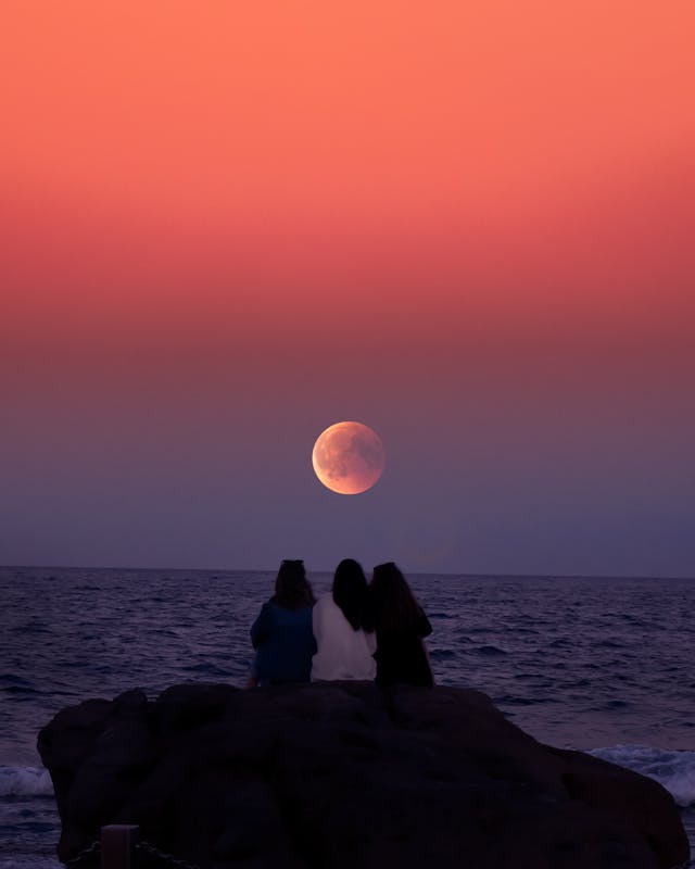 Do Full Moons Make Anxiety Worse?